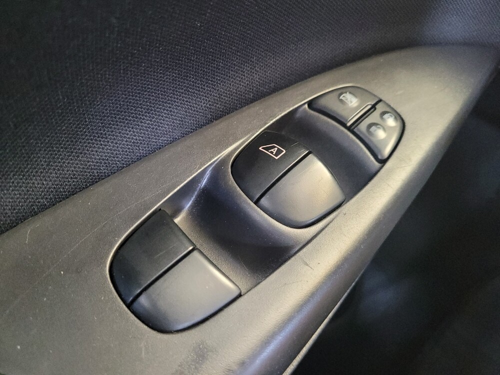 2019 Nissan Sentra in Indianapolis, IN 46222 - 18134738 27