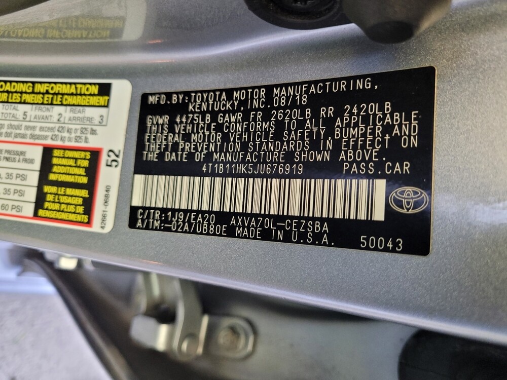 2018 Toyota Camry in Indianapolis, IN 46222 - 18134739 33