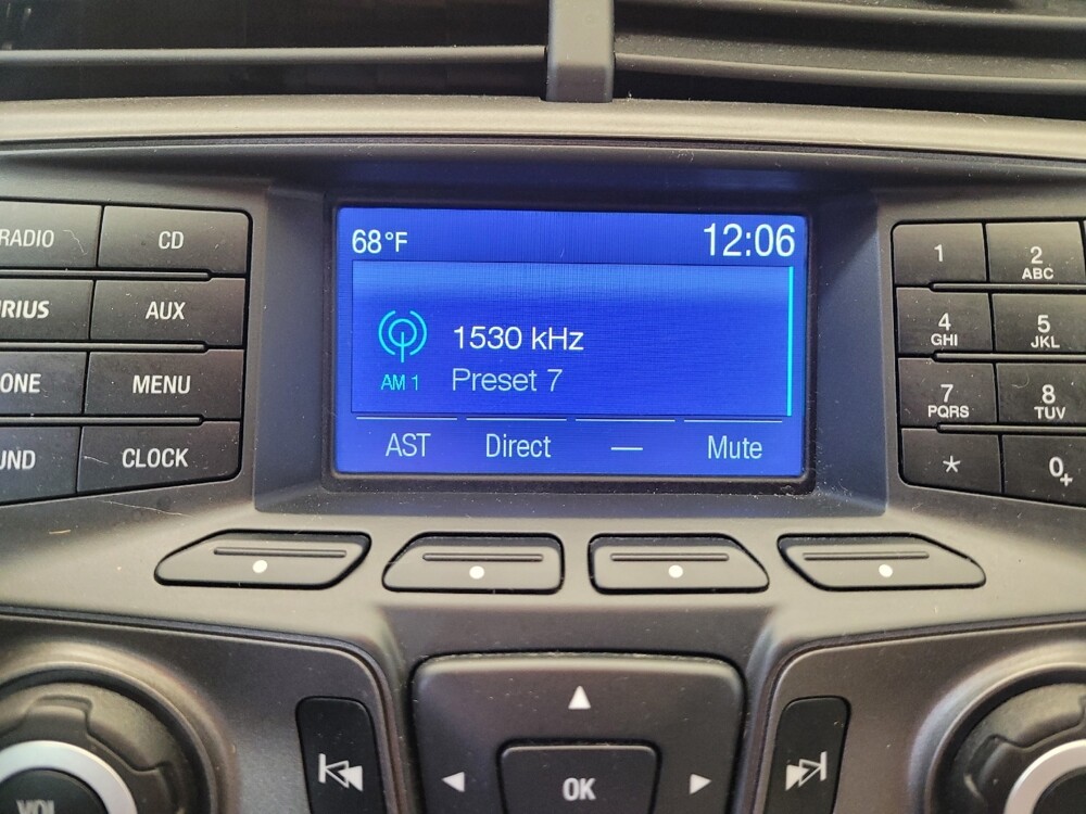 2014 Ford Edge in Indianapolis, IN 46222 - 18134740 25