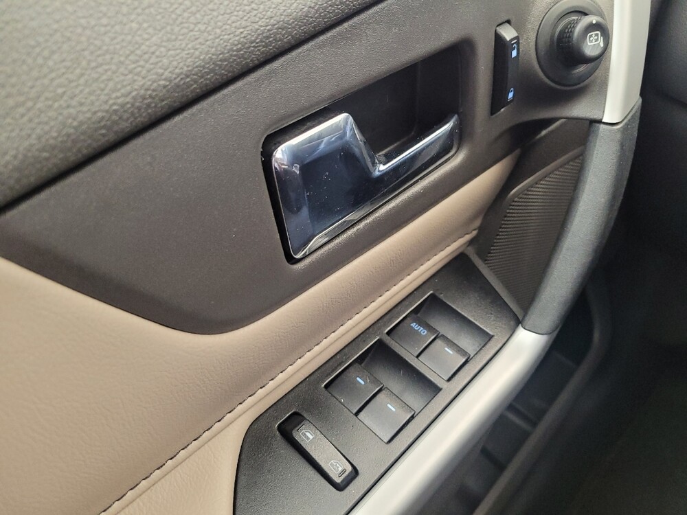2014 Ford Edge in Indianapolis, IN 46222 - 18134740 27