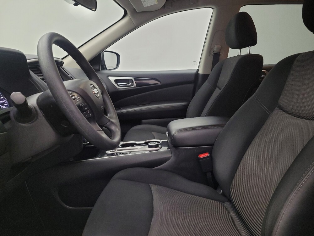 2020 Nissan Pathfinder in Indianapolis, IN 46222 - 18134741 17