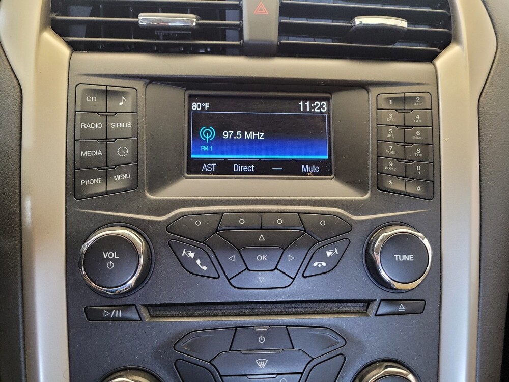 2016 Ford Fusion in Indianapolis, IN 46222 - 18134742 25