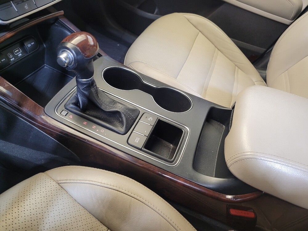 2016 Kia Sorento in Indianapolis, IN 46222 - 18134743 26