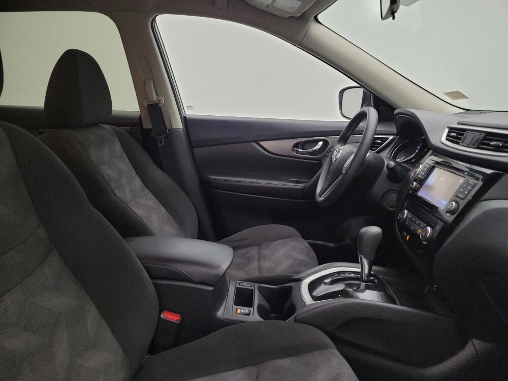 2016 Nissan Rogue in Indianapolis, IN 46222 - 18134744 21