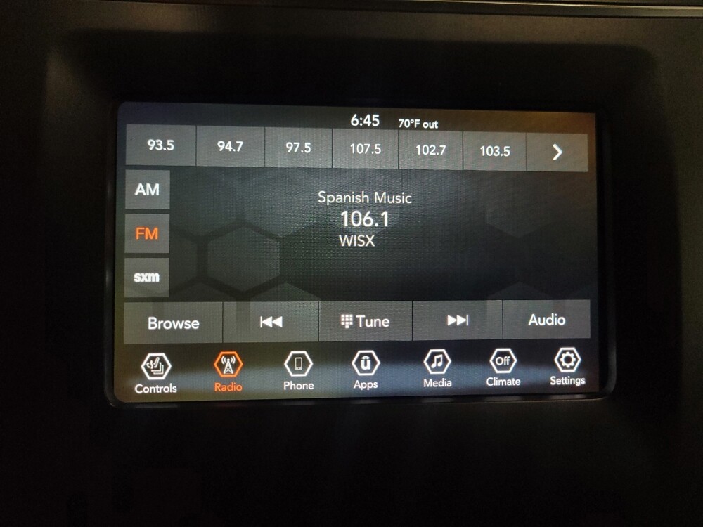2020 Jeep Cherokee in Richmond, VA 23235 - 18134749 25