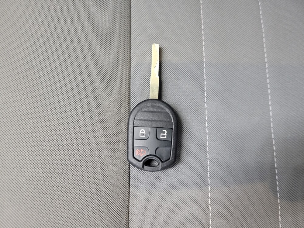 2015 Ford Escape in Plymouth Meeting, PA 19462 - 18134750 32