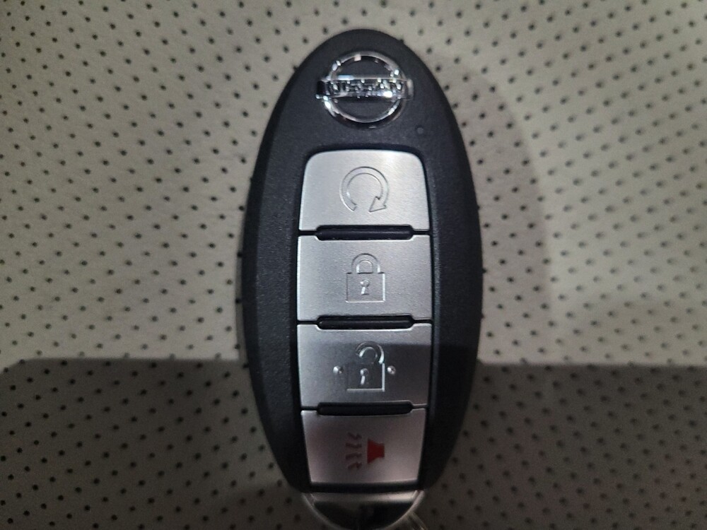 2019 Nissan Rogue Sport in Richmond, VA 23235 - 18134756 32