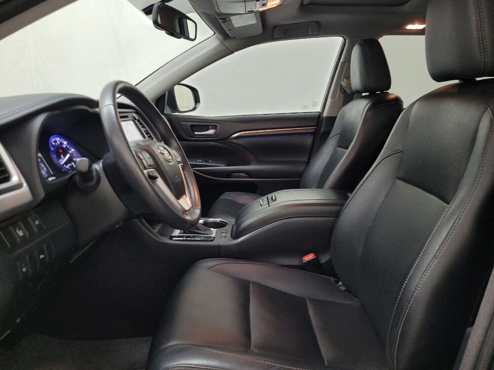 2014 Toyota Highlander in Langhorne, PA 19047 - 18134760 17