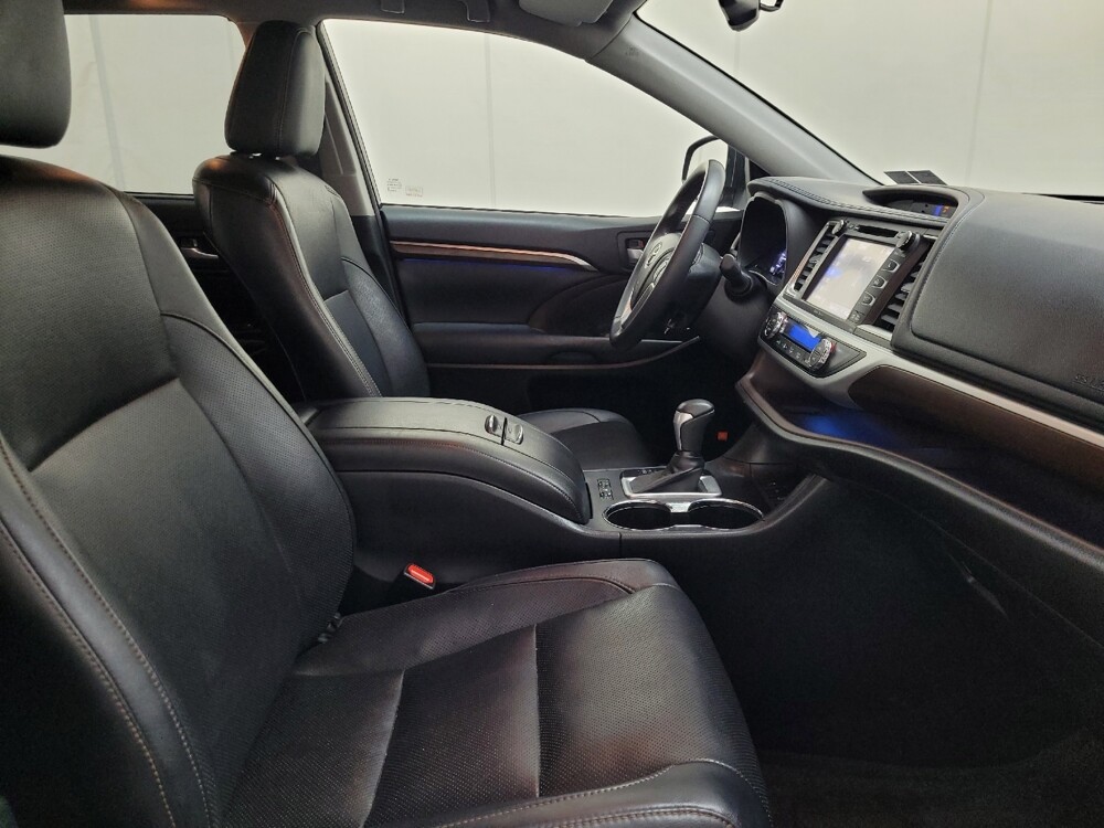 2014 Toyota Highlander in Langhorne, PA 19047 - 18134760 21