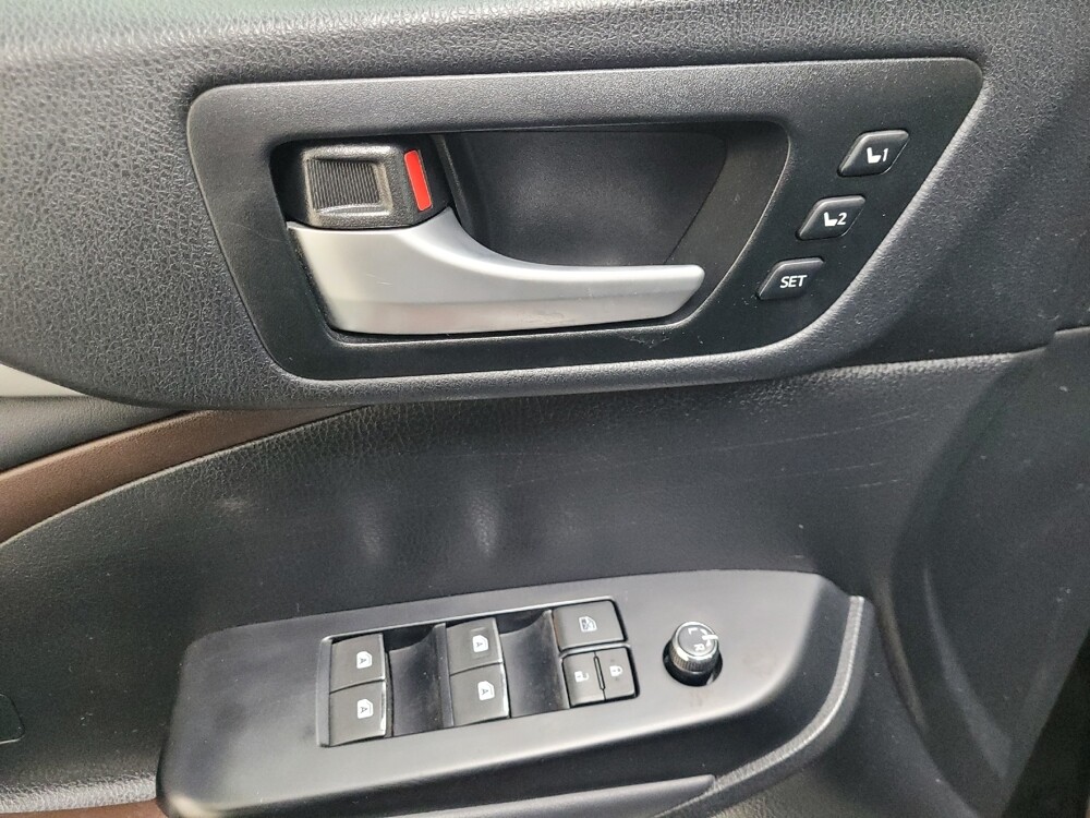 2014 Toyota Highlander in Langhorne, PA 19047 - 18134760 27