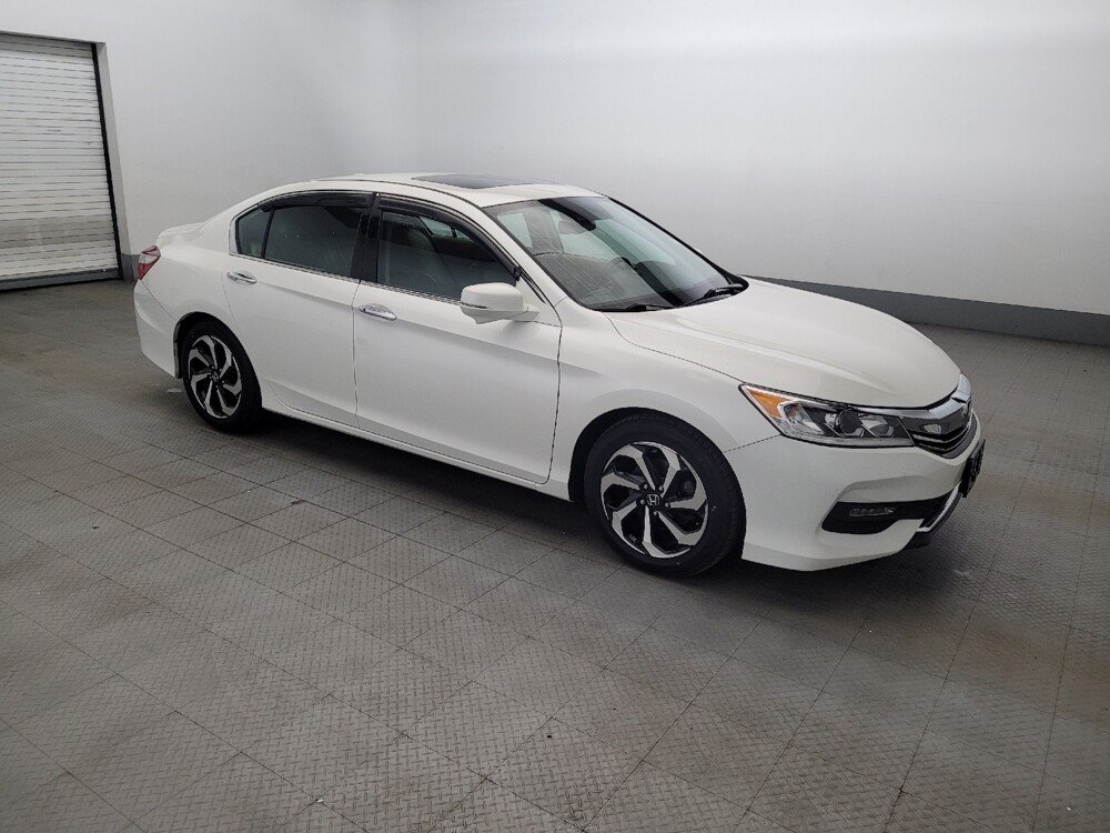 2016 Honda Accord in Chesapeake, VA 23320 - 18134765 11