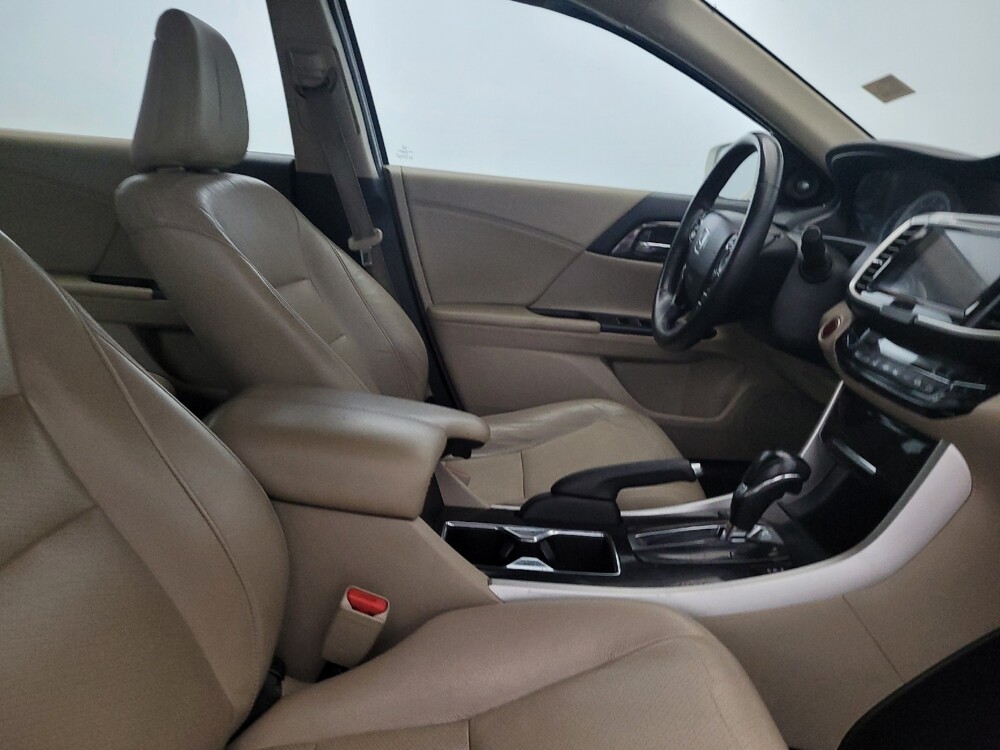 2016 Honda Accord in Chesapeake, VA 23320 - 18134765 21