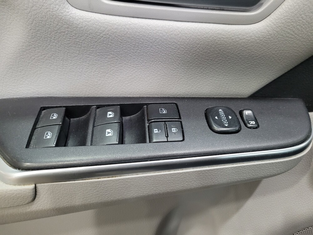 2016 Toyota Camry in Chesapeake, VA 23320 - 18134768 27