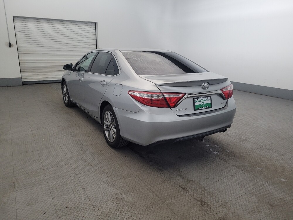 2016 Toyota Camry in Chesapeake, VA 23320 - 18134768 5