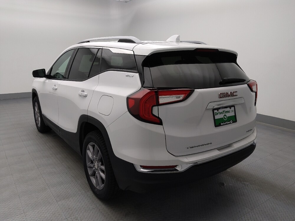 2024 GMC Terrain in Gladstone, MO 64118 - 18134772 5