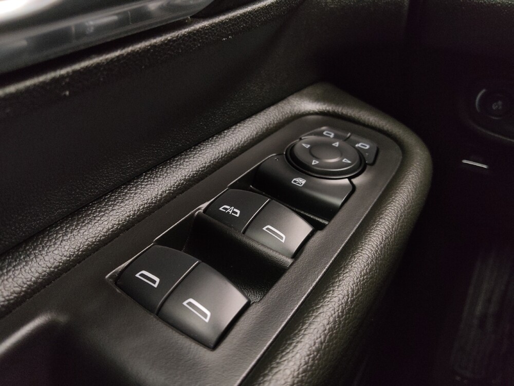 2024 GMC Terrain in Gladstone, MO 64118 - 18134772 27