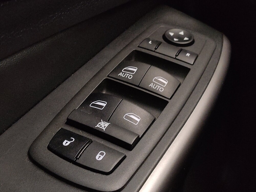 2022 Jeep Cherokee in Independence, MO 64055 - 18134774 27