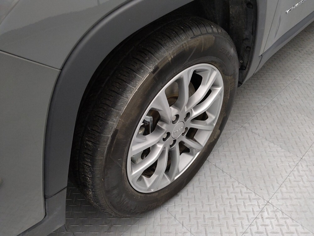 2022 Jeep Cherokee in Independence, MO 64055 - 18134774 31