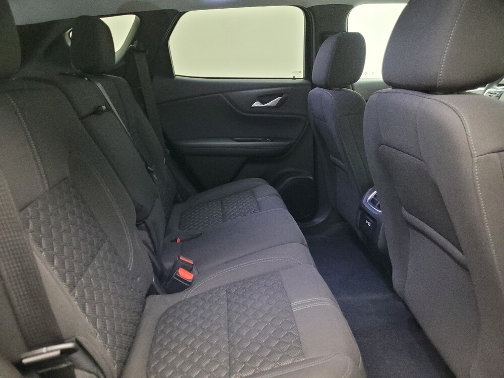 2022 Chevrolet Blazer in Des Moines, IA 50310 - 18134777 19