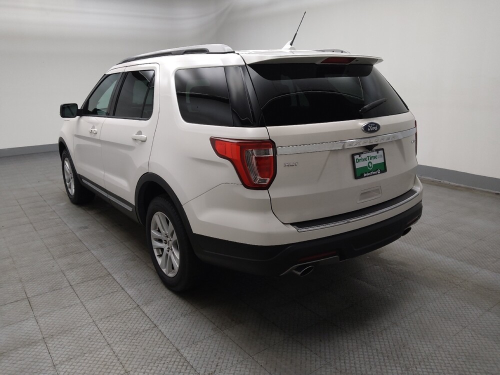 2018 Ford Explorer in Des Moines, IA 50310 - 18134778 5