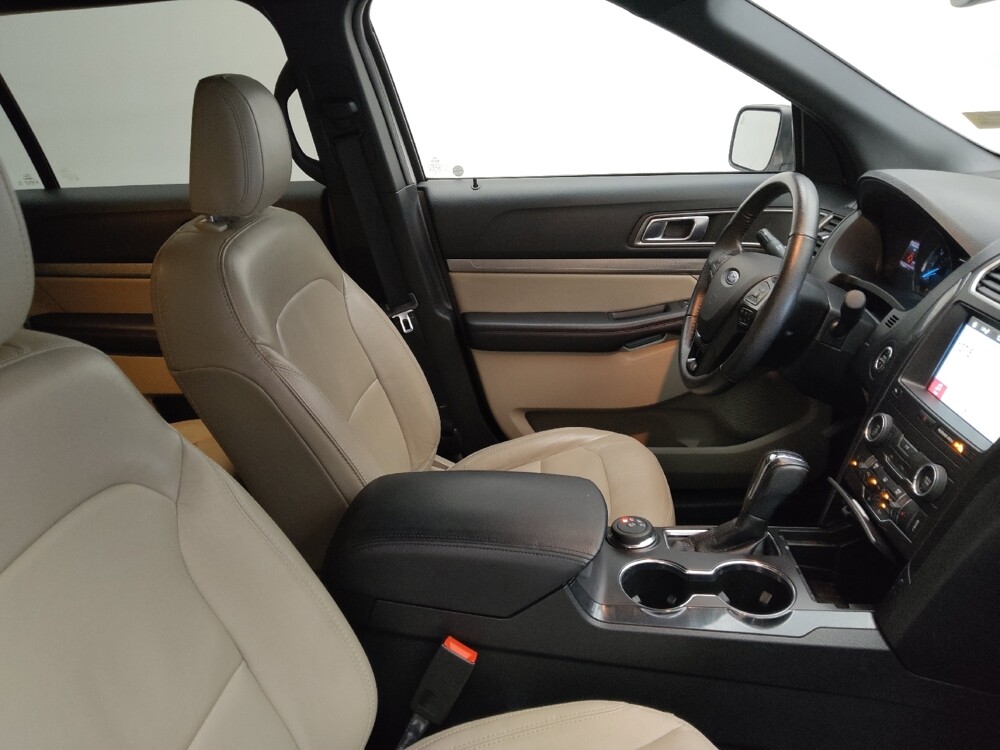 2018 Ford Explorer in Des Moines, IA 50310 - 18134778 21