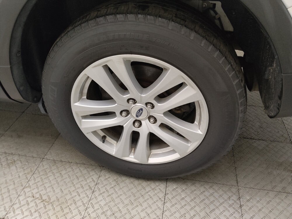 2018 Ford Explorer in Des Moines, IA 50310 - 18134778 31