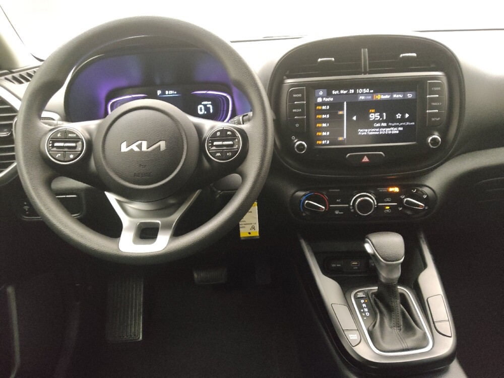 2024 Kia Soul in Peoria, IL 61615 - 18134780 22