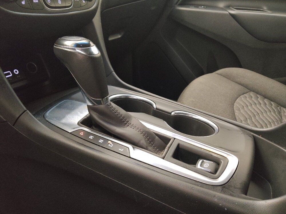 2019 Chevrolet Equinox in Midlothian, IL 60445 - 18134788 26