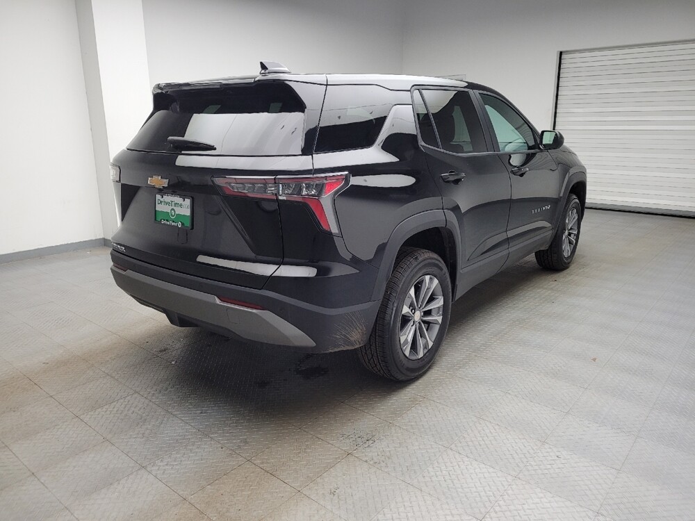 2025 Chevrolet Equinox in Taylor, MI 48180 - 18134790 9