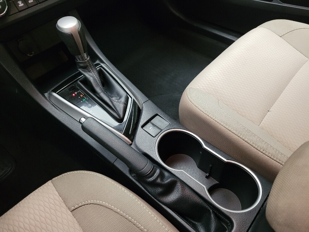 2015 Toyota Corolla in Taylor, MI 48180 - 18134791 26