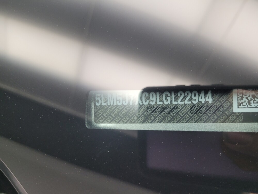 2020 Lincoln Aviator in Indianapolis, IN 46222 - 18134794 33