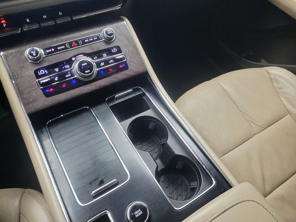 2020 Lincoln Aviator in Indianapolis, IN 46222 - 18134794 26