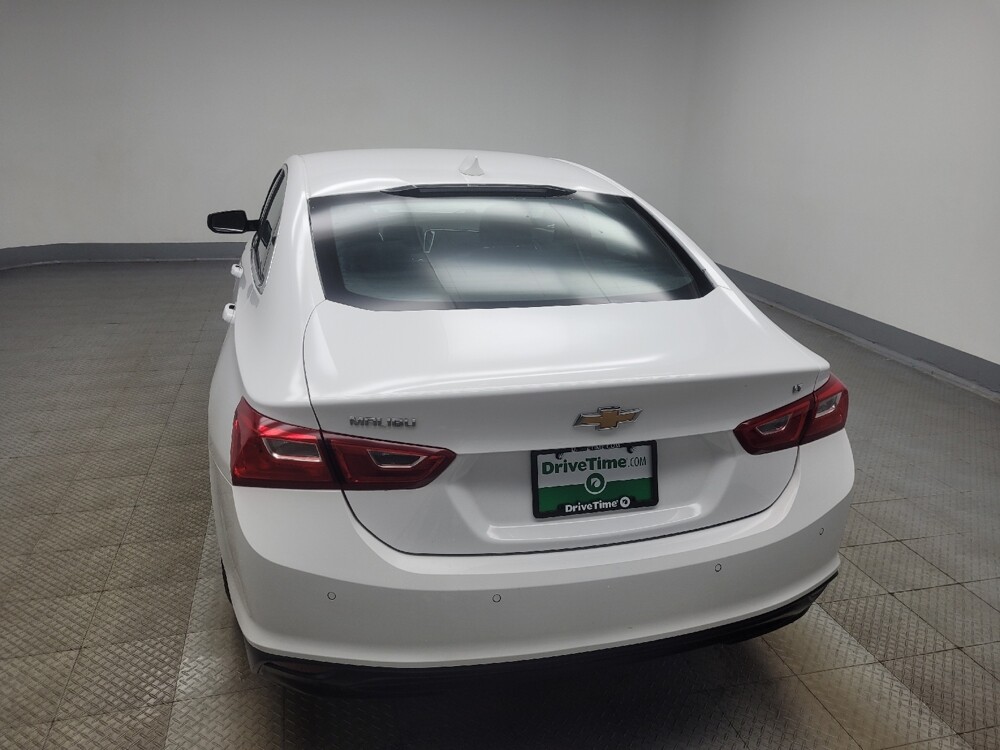 2024 Chevrolet Malibu in Indianapolis, IN 46222 - 18134795 6