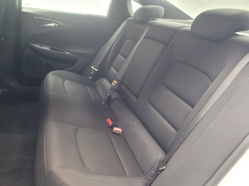 2024 Chevrolet Malibu in Indianapolis, IN 46222 - 18134795 18