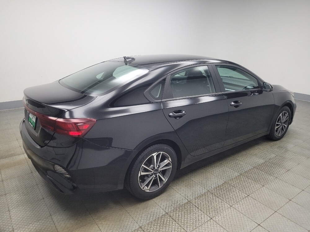 2022 Kia Forte in Indianapolis, IN 46219 - 18134798 10