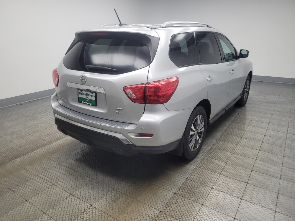 2017 Nissan Pathfinder in Indianapolis, IN 46219 - 18134800 9
