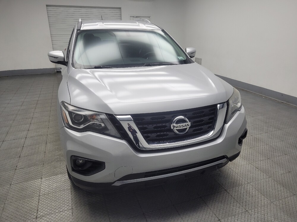 2017 Nissan Pathfinder in Indianapolis, IN 46219 - 18134800 14