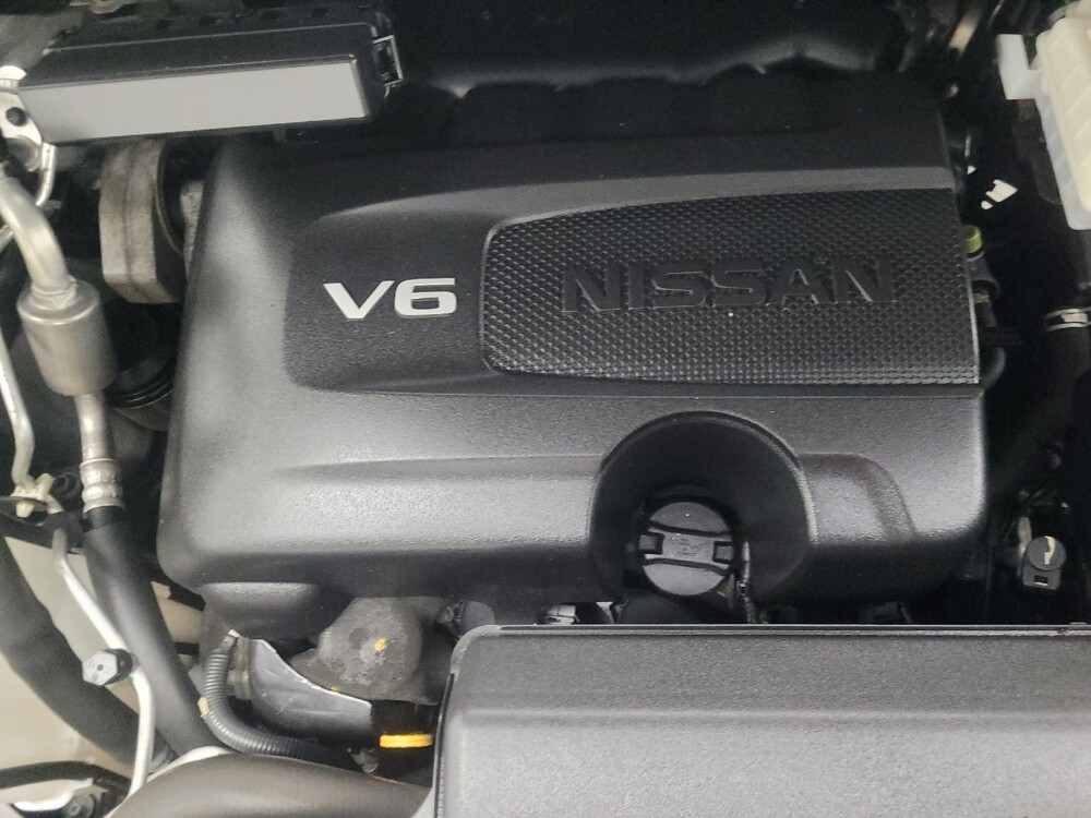 2017 Nissan Pathfinder in Indianapolis, IN 46219 - 18134800 30