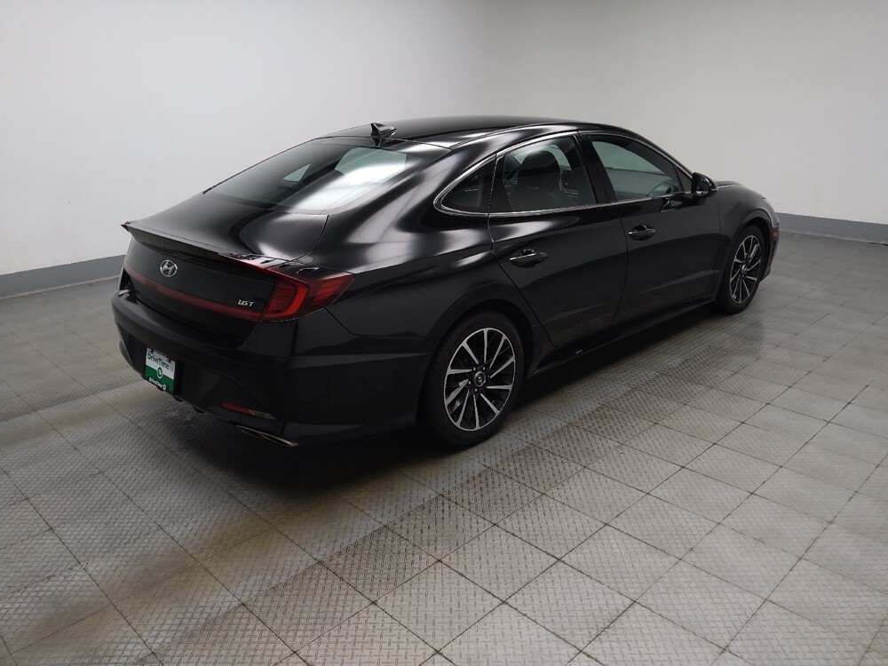 2020 Hyundai Sonata in Indianapolis, IN 46219 - 18134802 10