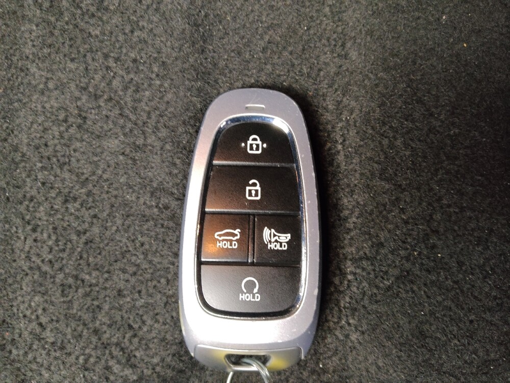 2020 Hyundai Sonata in Indianapolis, IN 46219 - 18134802 32