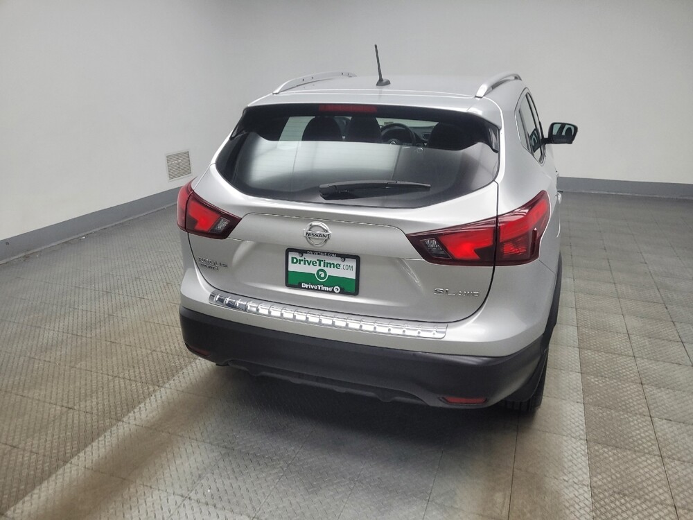 2017 Nissan Rogue Sport in Ft Wayne, IN 46805 - 18134803 7