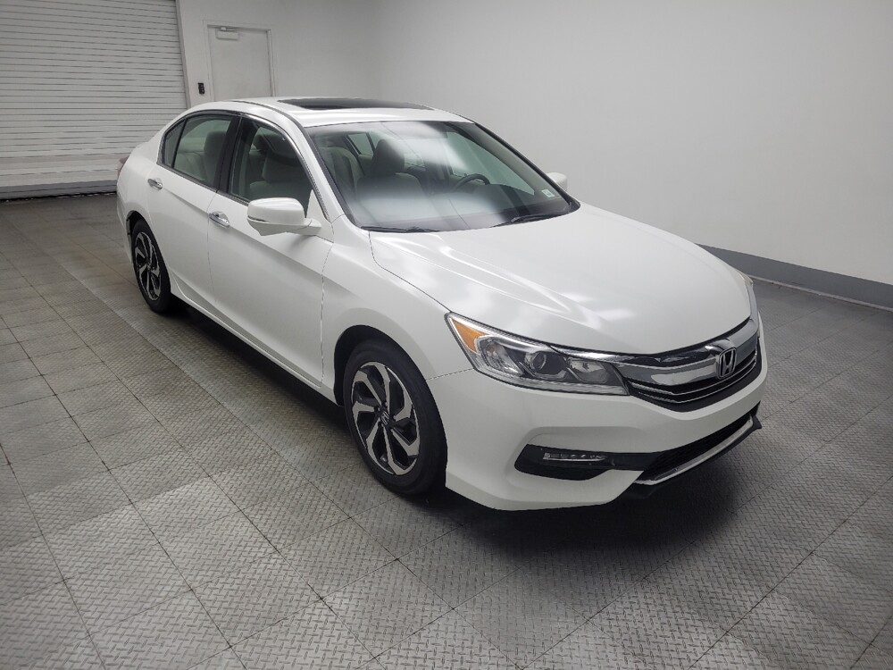 2017 Honda Accord in Indianapolis, IN 46219 - 18134804 11