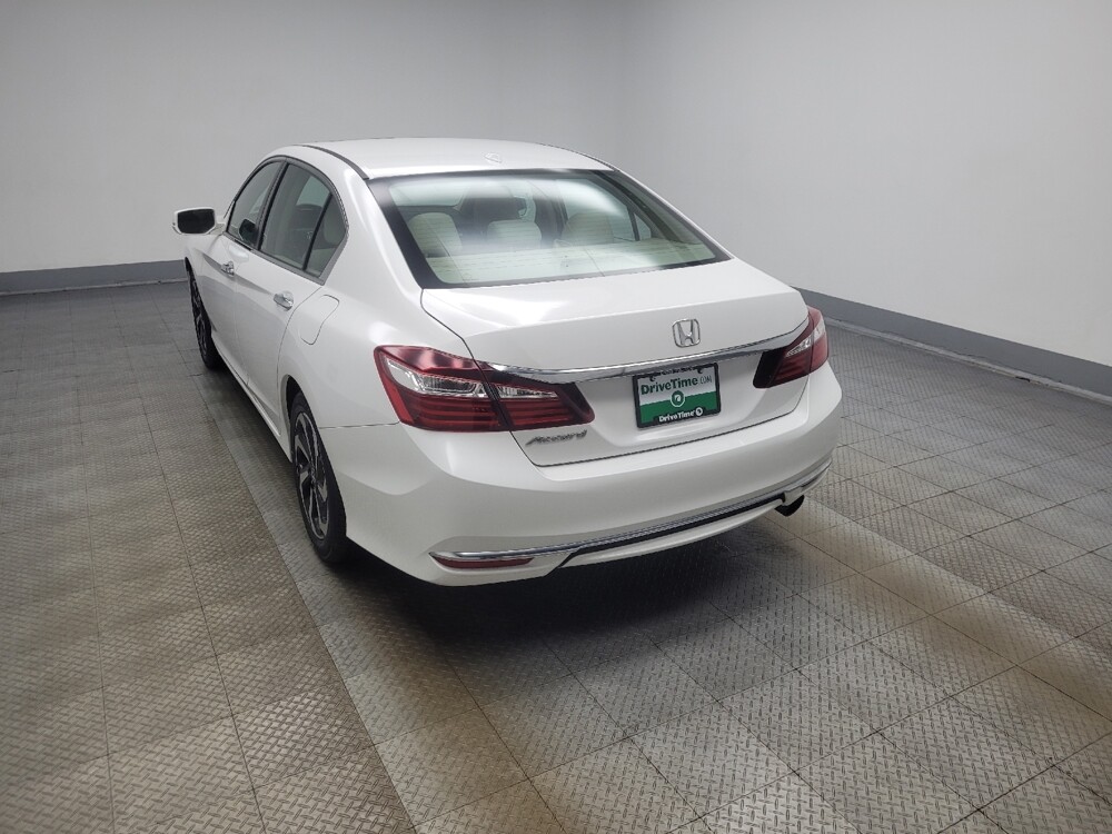 2017 Honda Accord in Indianapolis, IN 46219 - 18134804 5