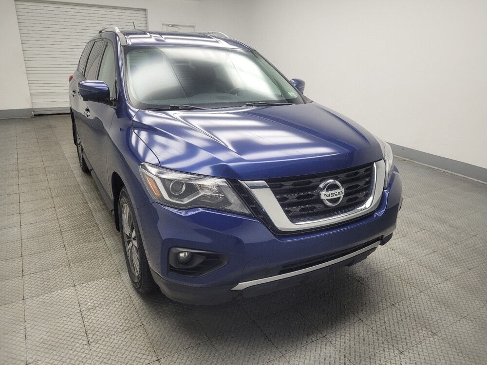 2018 Nissan Pathfinder in Indianapolis, IN 46219 - 18134806 13