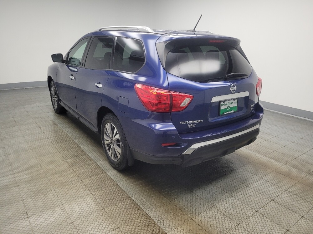 2018 Nissan Pathfinder in Indianapolis, IN 46219 - 18134806 3