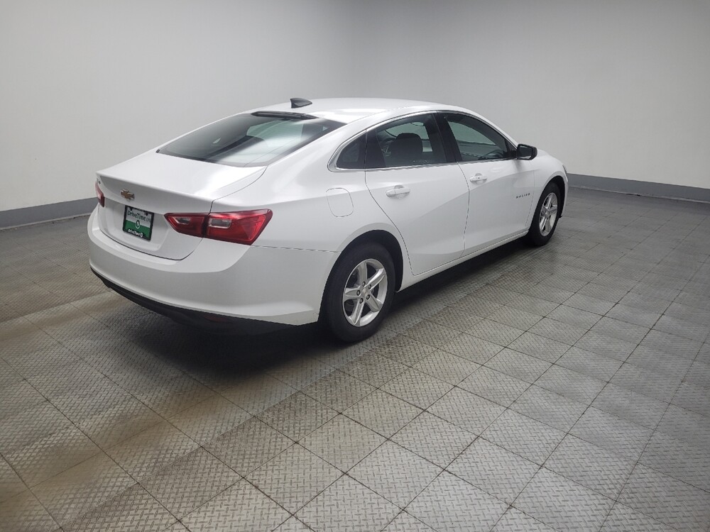 2023 Chevrolet Malibu in Indianapolis, IN 46222 - 18134807 10