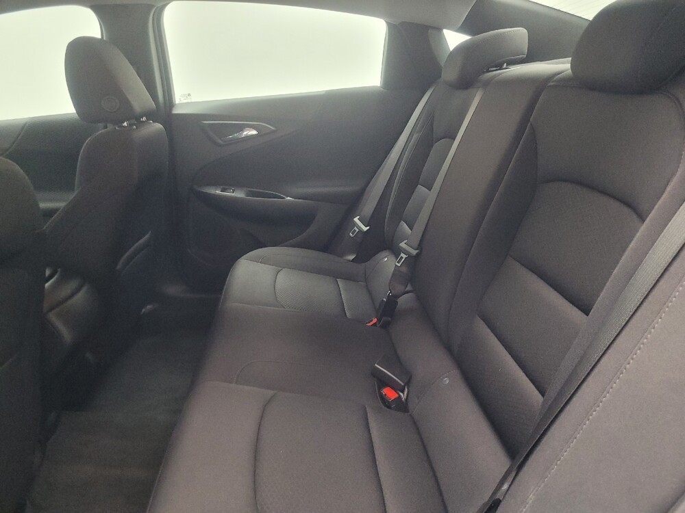 2023 Chevrolet Malibu in Indianapolis, IN 46222 - 18134807 19