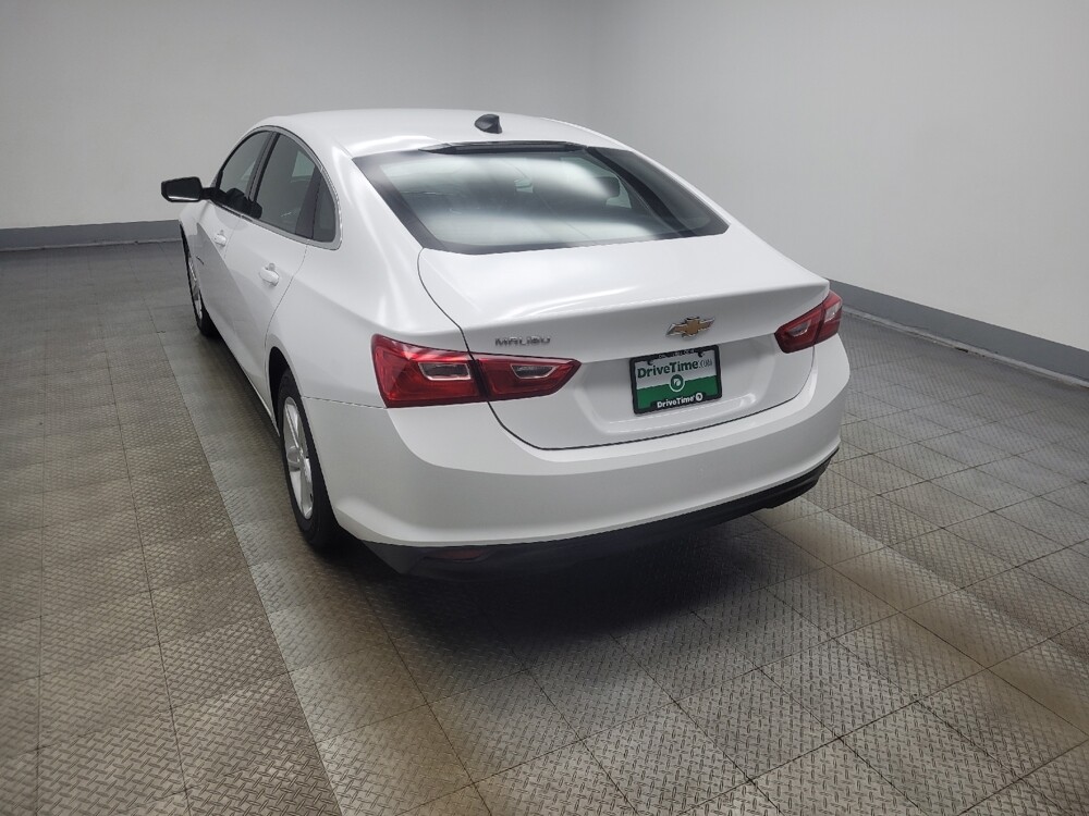 2023 Chevrolet Malibu in Indianapolis, IN 46222 - 18134807 5