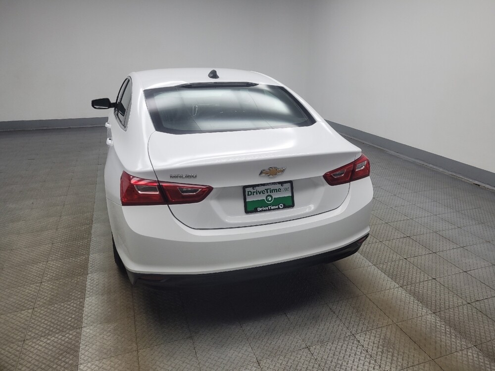 2023 Chevrolet Malibu in Indianapolis, IN 46222 - 18134807 6
