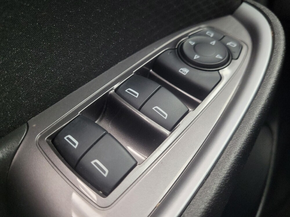 2023 Chevrolet Malibu in Indianapolis, IN 46222 - 18134807 27